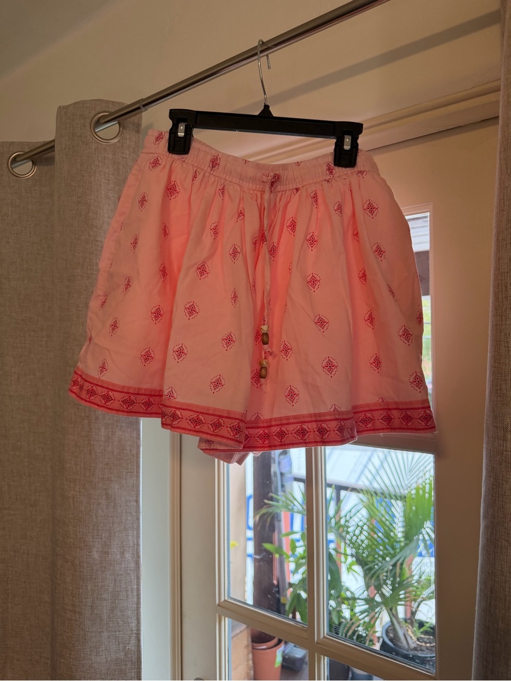 Old Navy Pink Embroidered Drawstring Skort size small